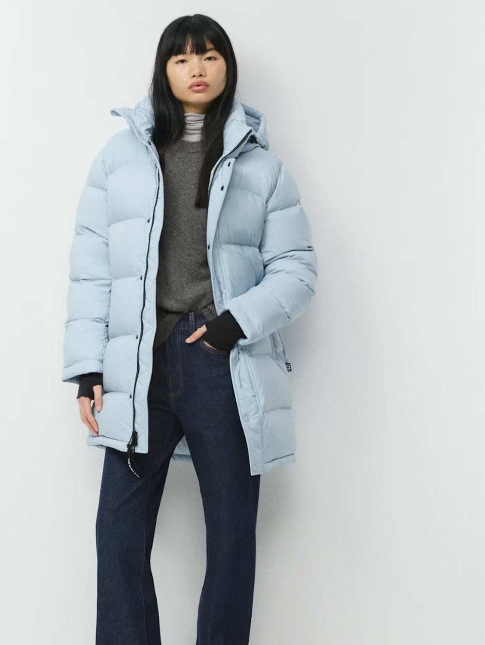 Aritzia The Super Puff Mid
